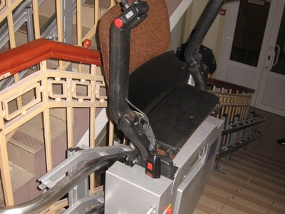 Наклонные (лестничные) подъемные устройства с креслом БК 150-180